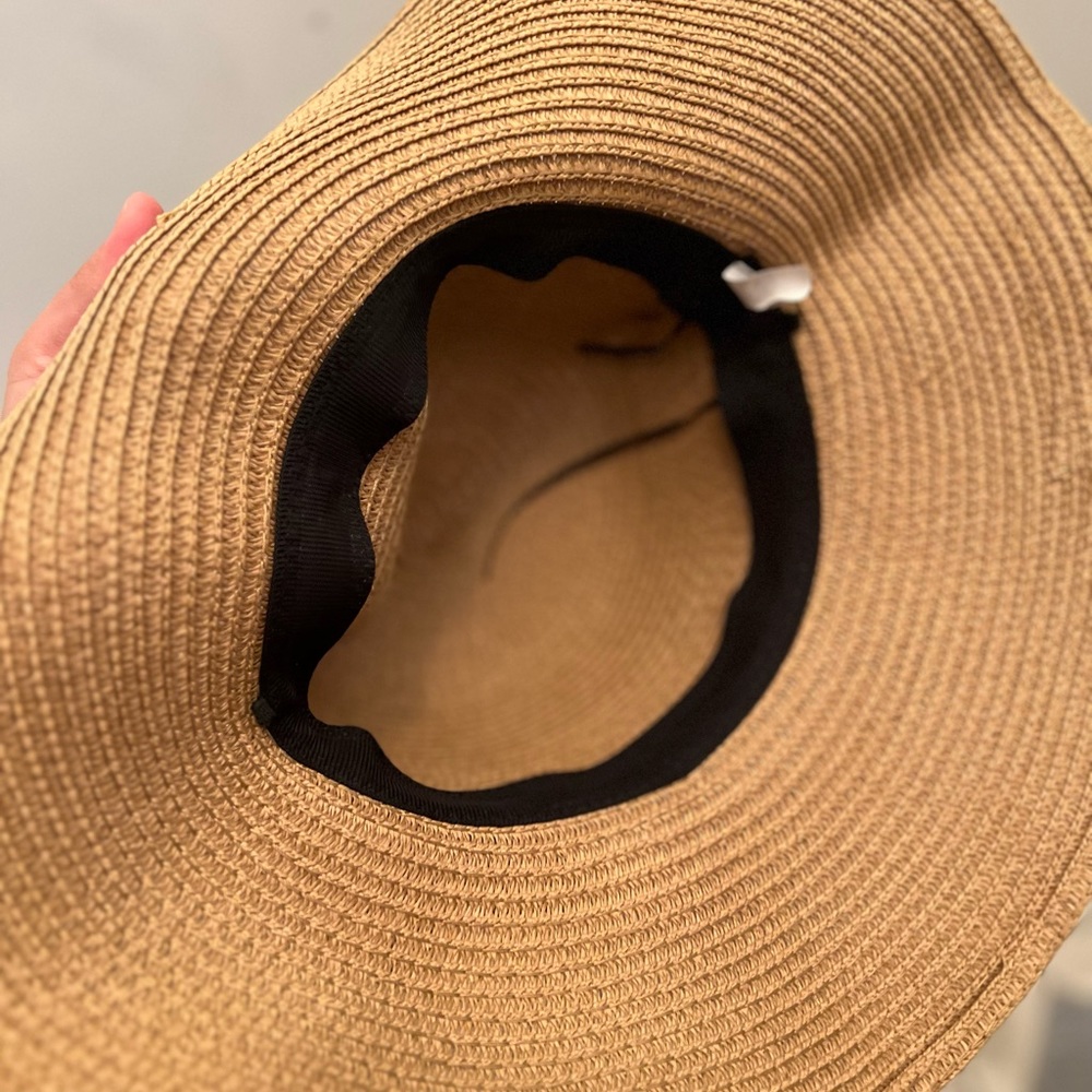 Straw hat - Picture 8 of 9